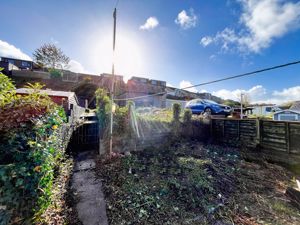 Photo 24- click for photo gallery